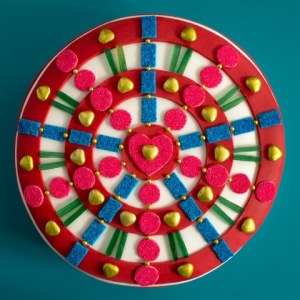 CIB0184   Heart Board Cake   PZWWX